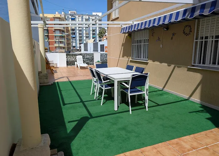 Con Terraza De Ensueno Junto Al Mar Appartement
